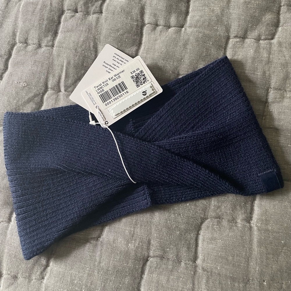 LululemonTwist Knit Ear Warmer